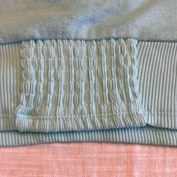 Women’s American Eagle outfitters size extra large tank crop top - Picture 5 of 6